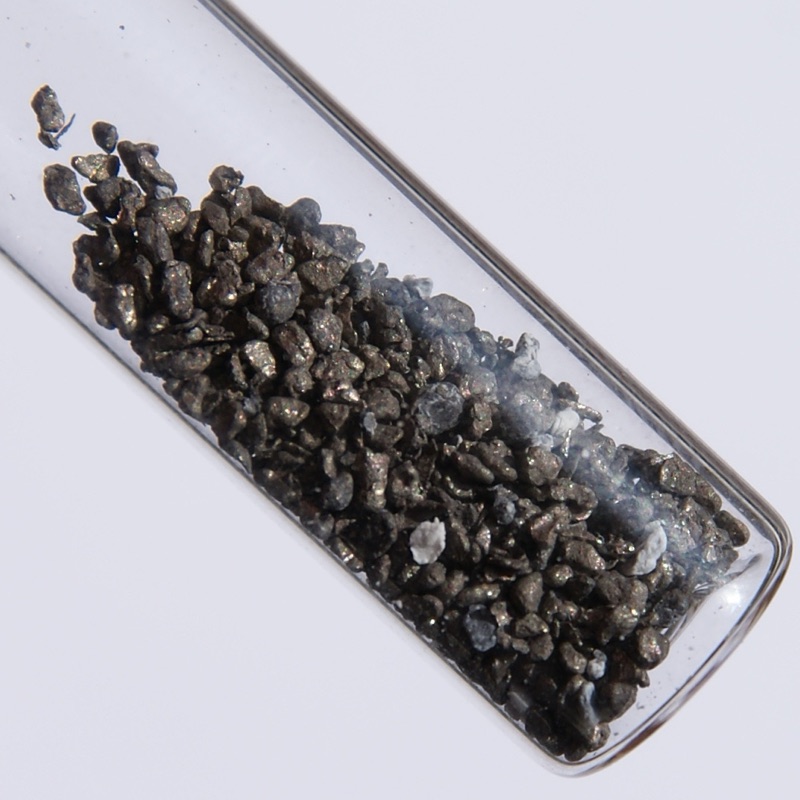 Calcium — Calcium Grains, grain size about 1 mm