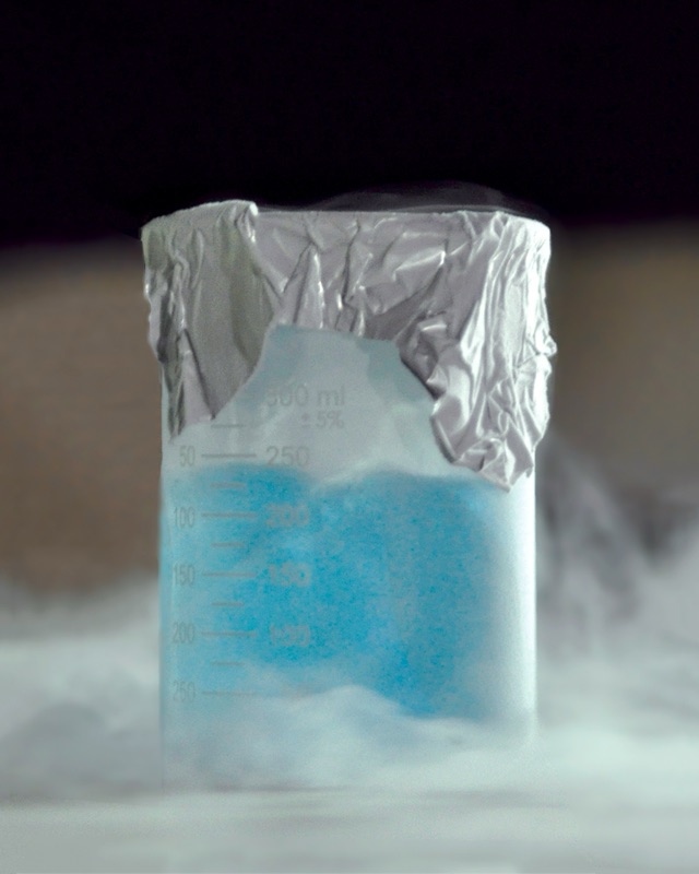Oxygen — Liquid Oxygen in a Beaker